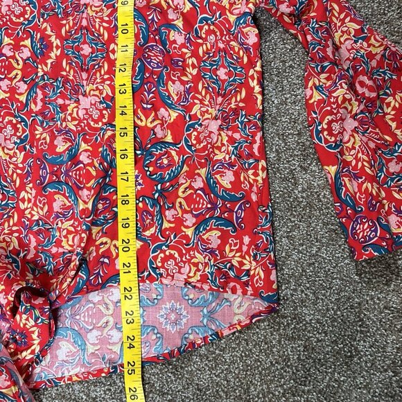 Torrid 0 Women’s Top Red Paisley Size Large Tie Front Bell Sleeve V-Neck NWT - Picture 8 of 13
